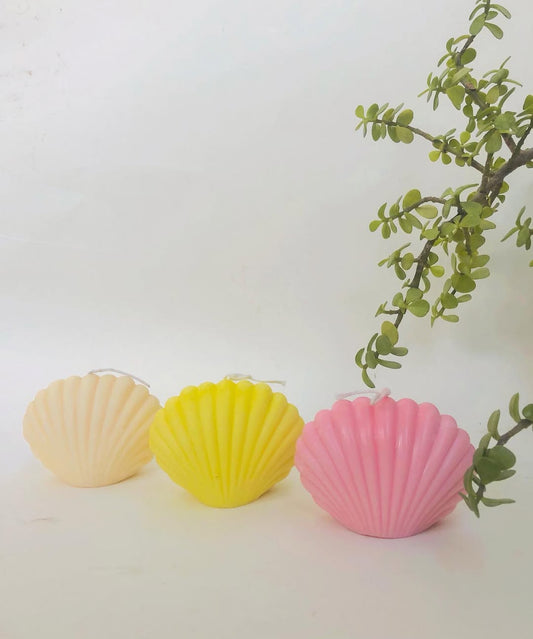 Coastal Luxe Seashell Candle