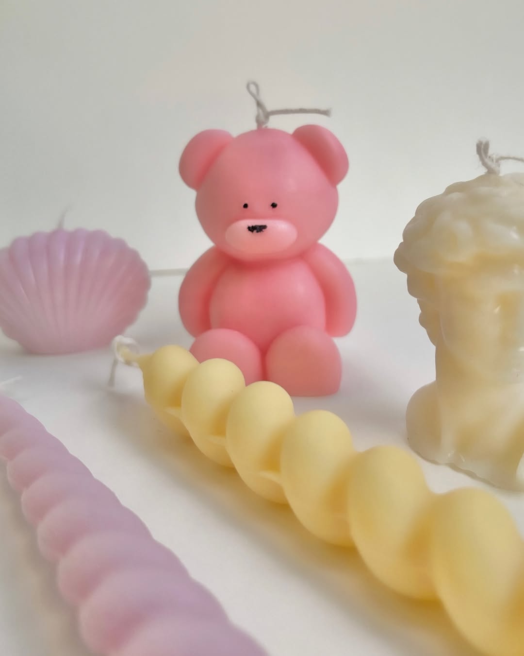Minimalist Bear Candle